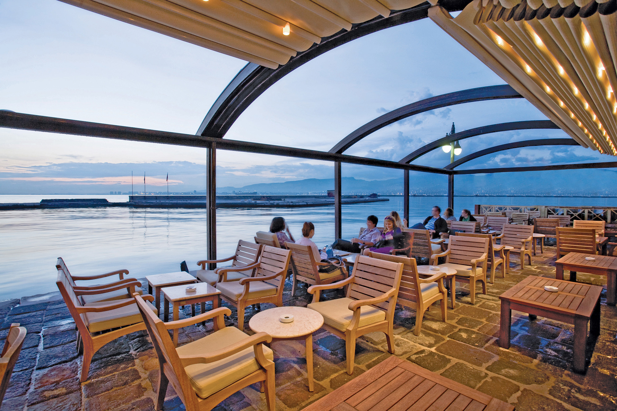 PALMIYE – Retractable Pergolas