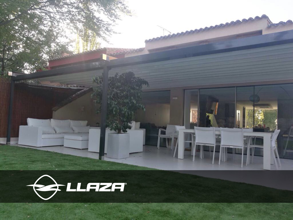 LLAZA_SOLSTORE_02