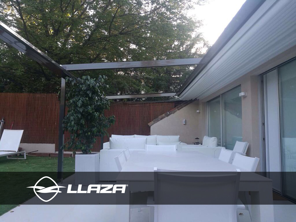 LLAZA_SOLSTORE_03