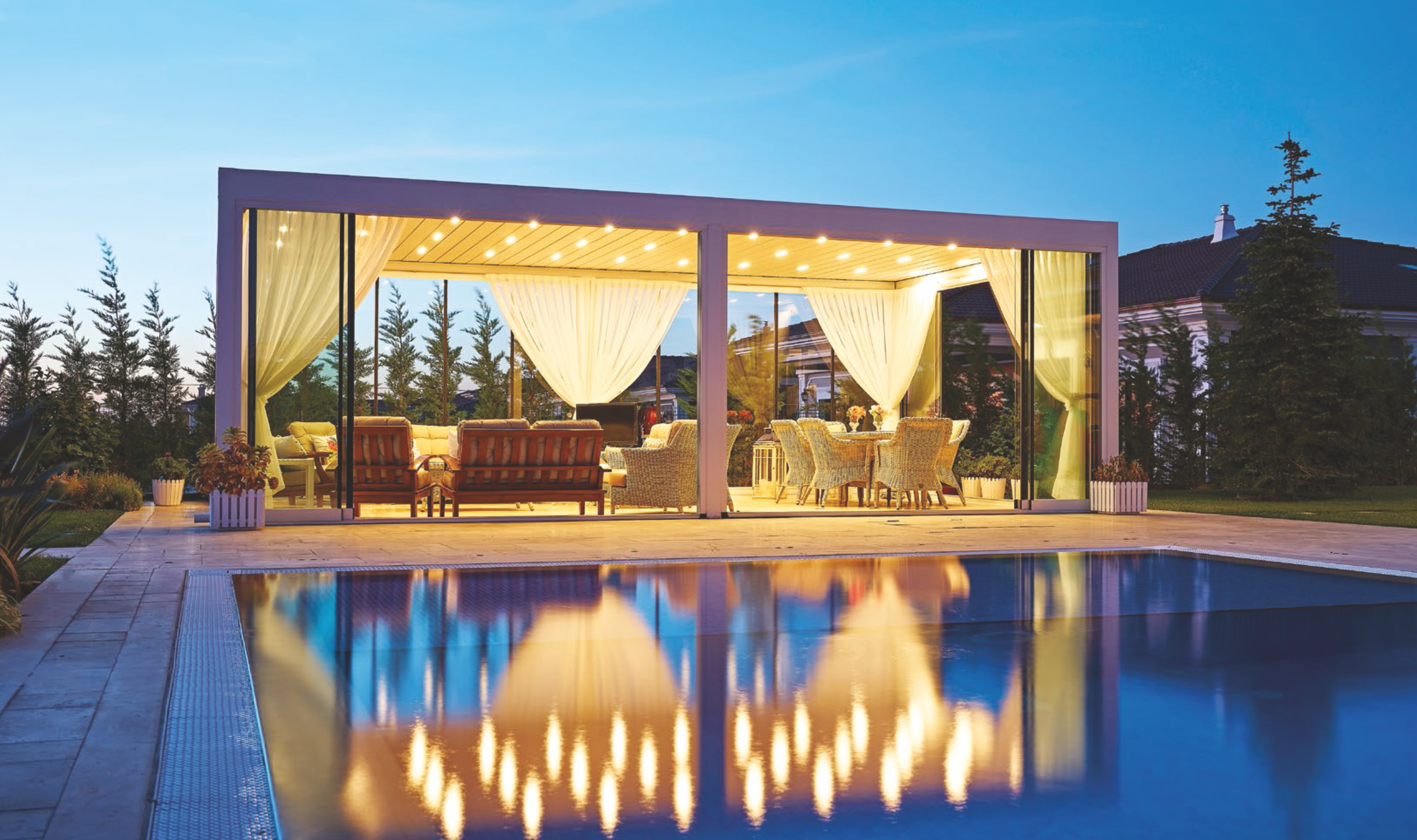 LLAZA_PERGOLA