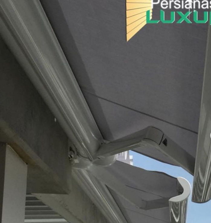 134_LLAZA_PLUXURY_01